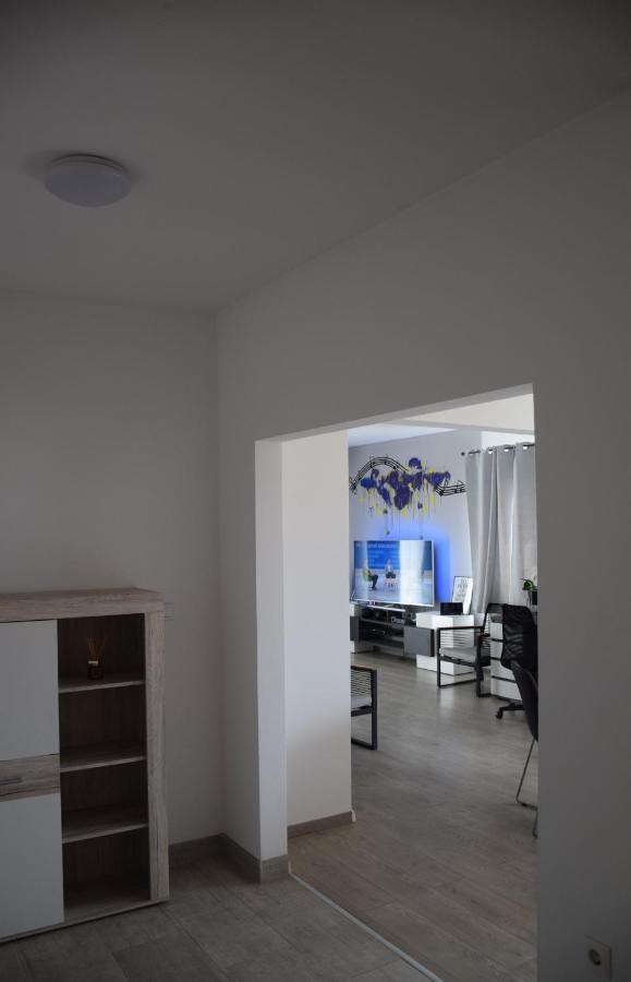Apartman Totale Rijeka Exteriör bild