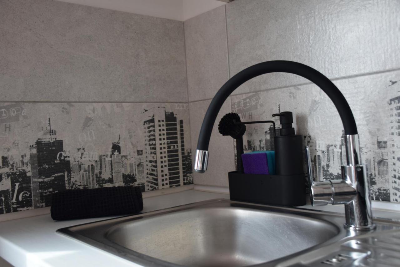 Apartman Totale Rijeka Exteriör bild