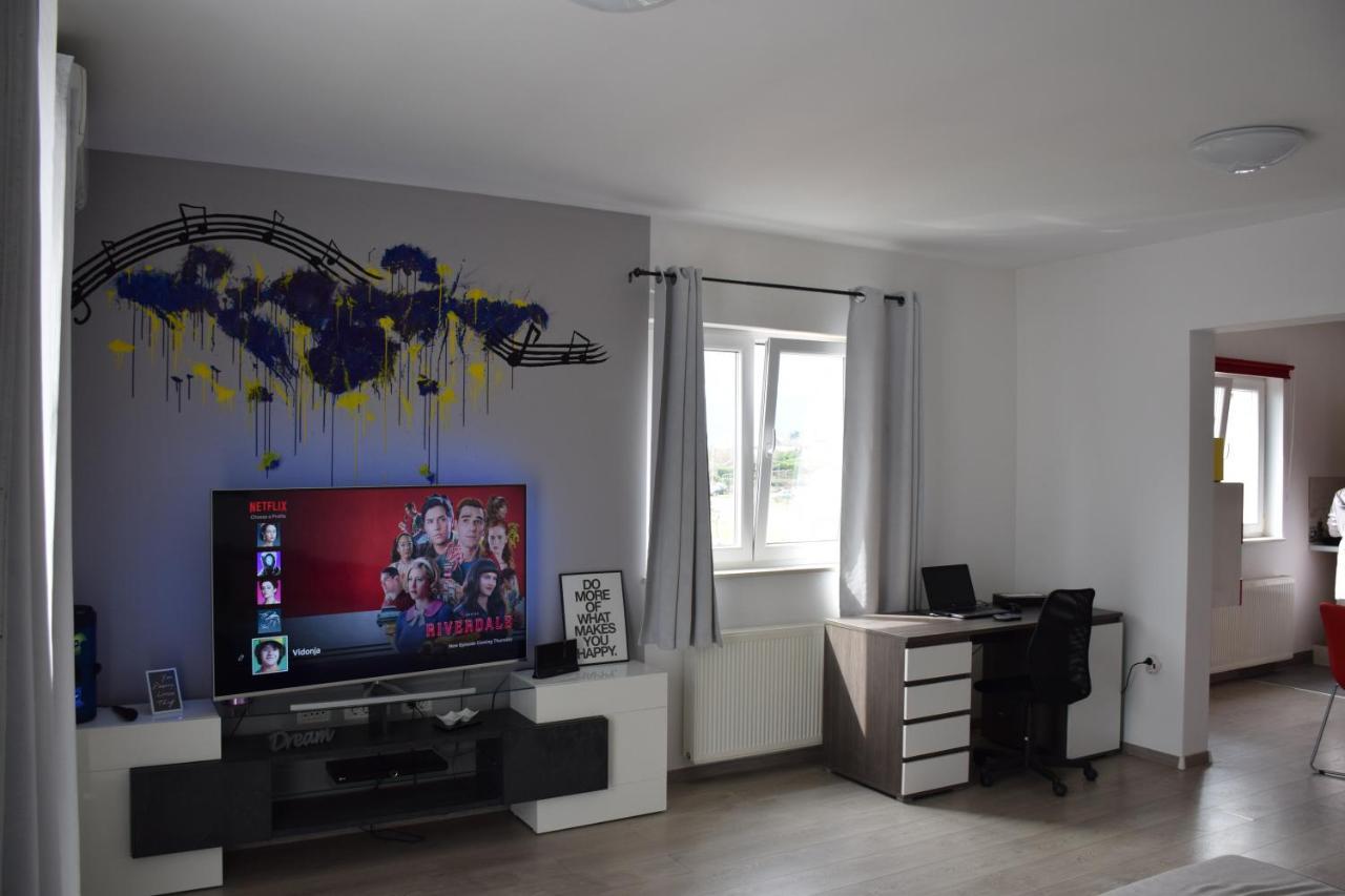 Apartman Totale Rijeka Exteriör bild